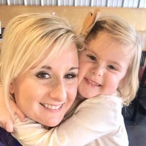 Meet your Posher, Candi